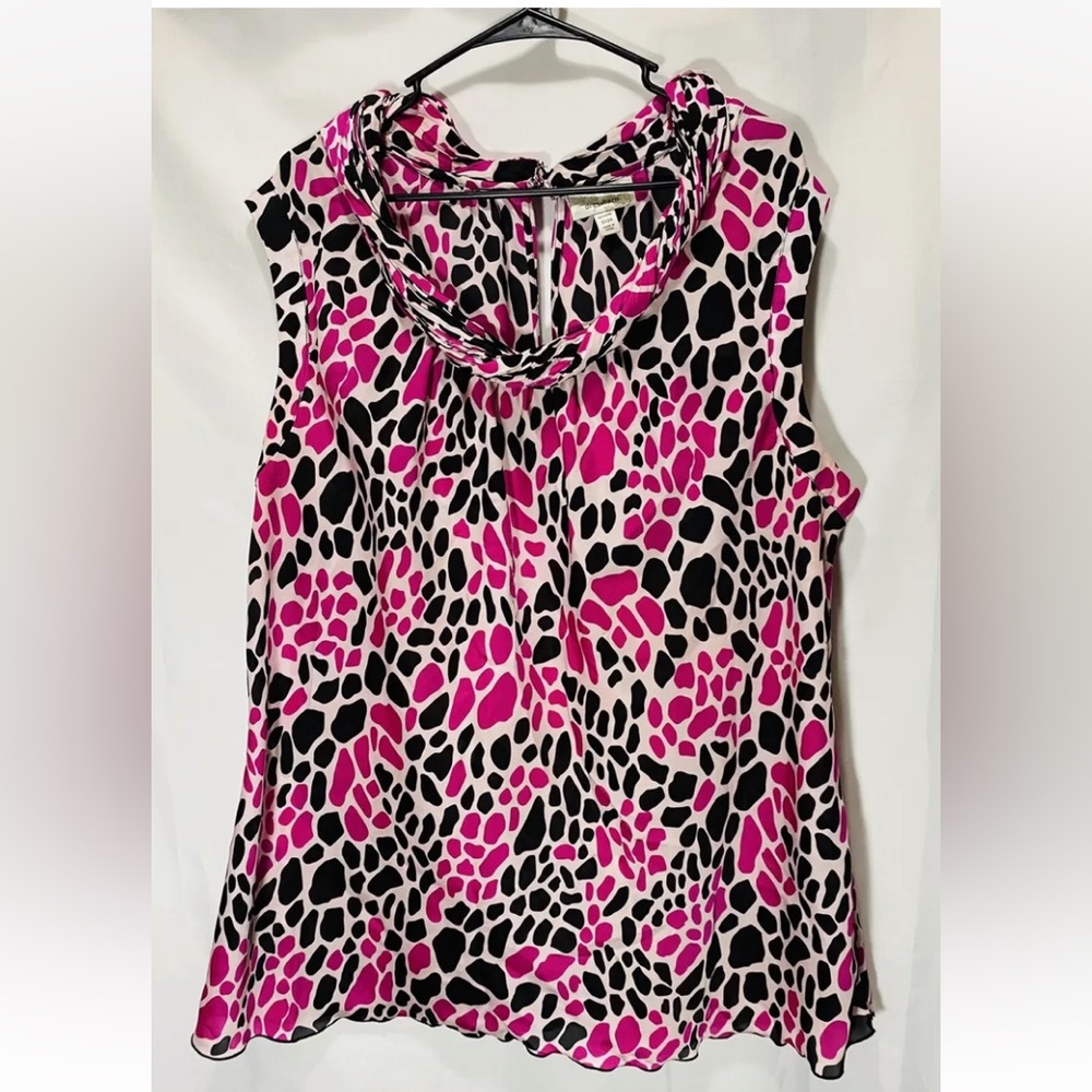 Plus size 22/24 Womens Top DRESSBARN Pink Black Animal Print Scoop rolled neck